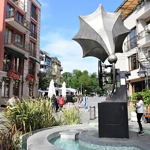 https://top-center-apartment-gramophone.sunnybeach-hotels.org