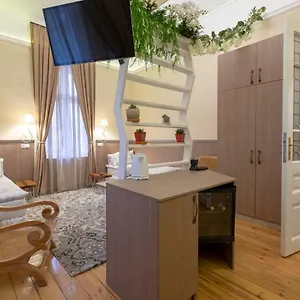 https://temptation-in.sofiahotelsbg.com